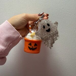 RARE BATH AND BODYWORKS HANDSANITIZER HOLDERS. 3 for $20